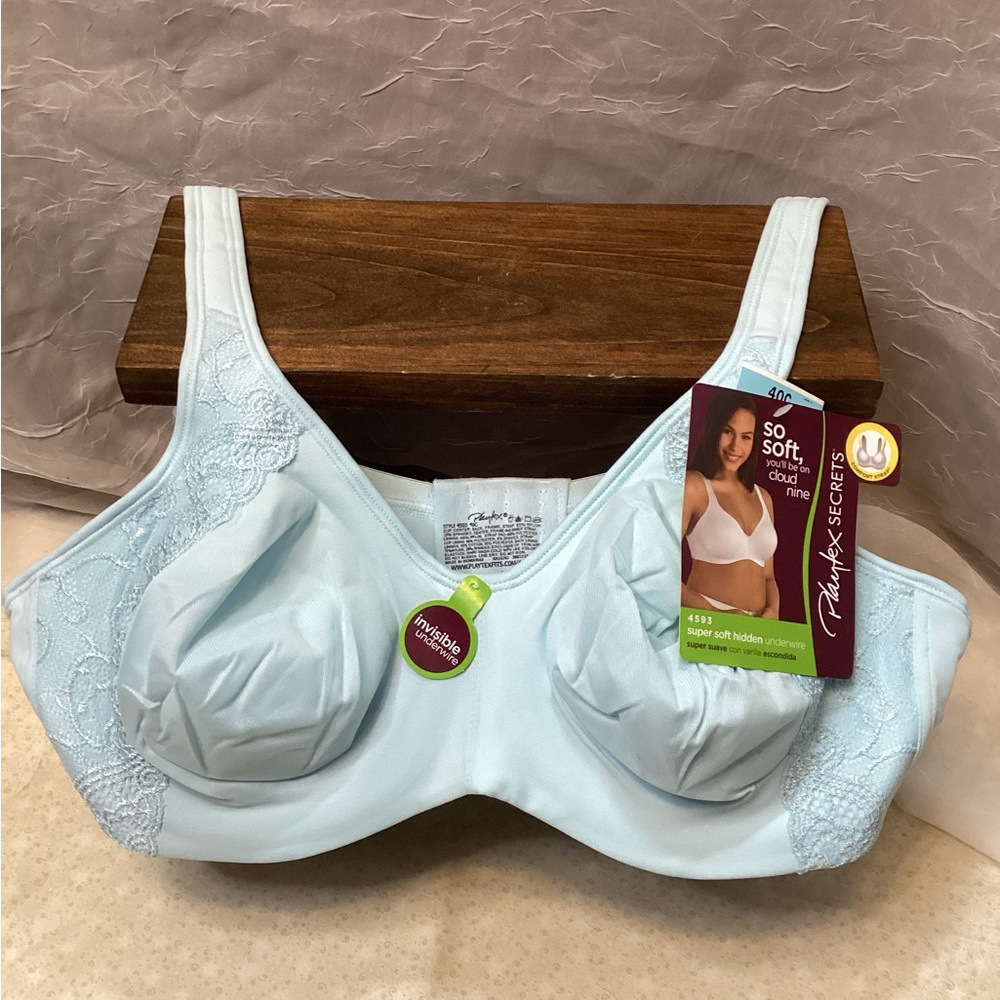 Playtex Secrets Bra Super Soft Hidden Underwire Style #4593 Size 40C NWT 2010